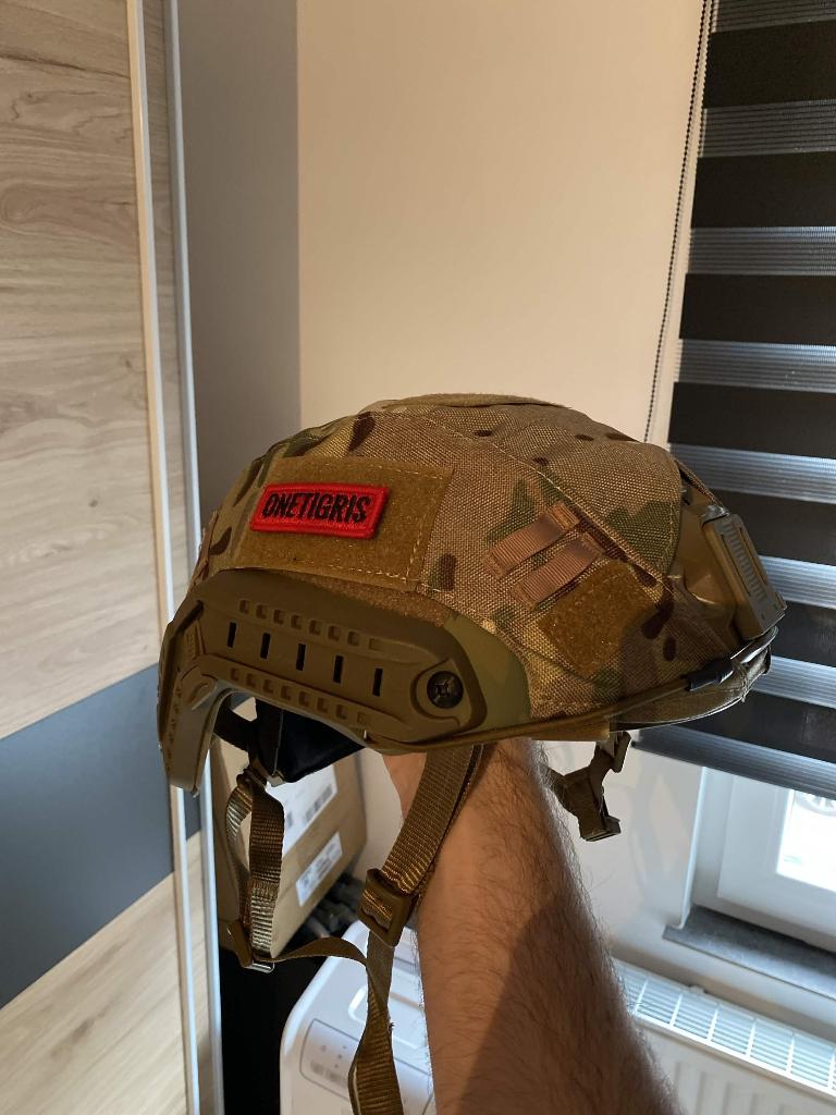 Casque Airsoft multicam, Enlèvement, Comme neuf