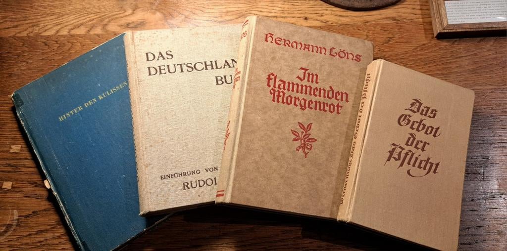 Coffret de livres périodiques en allemand, Enlèvement ou Envoi