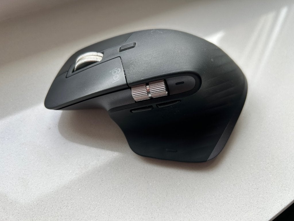 Souris sans fil Logitech MX Master 3 – Excellent état, Informatique & Logiciels, Ergonomique, Souris, Enlèvement ou Envoi, Logitech