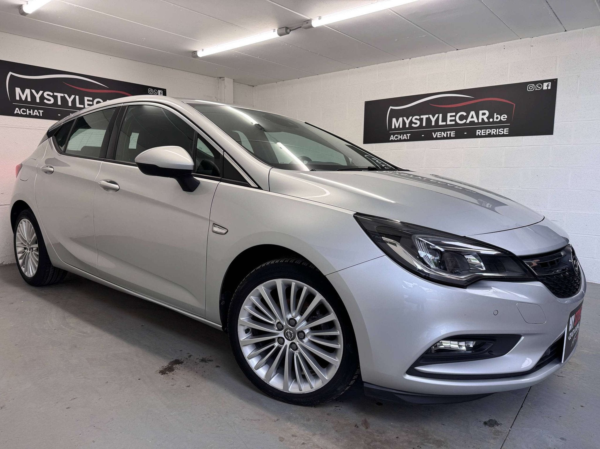 Opel Astra Astra 1.0 Turbo (EU6.2), Navi, Garantie 1an, Auto's, Gebruikt, 4 cilinders, https://public.car-pass.be/vhr/9bd723a8-0d7c-4505-9fe3-350a1be5f9fa
