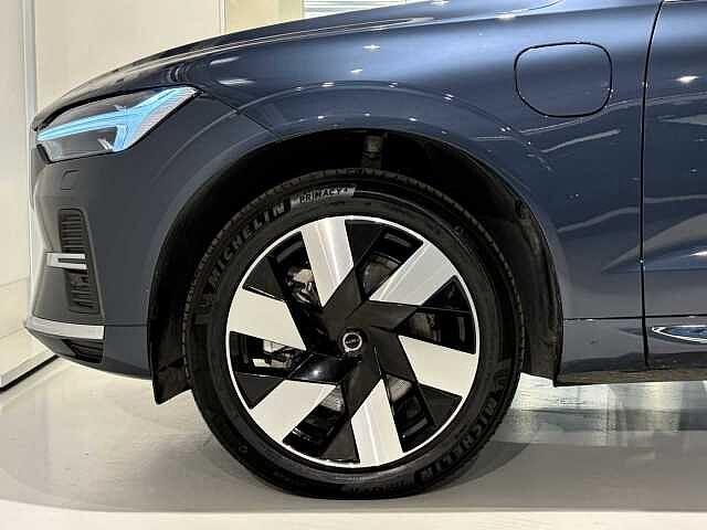 Volvo XC60 T8 Recharge Ultra Bright + 20 inch, Automaat, 1969 cc, Blauw, Bedrijf