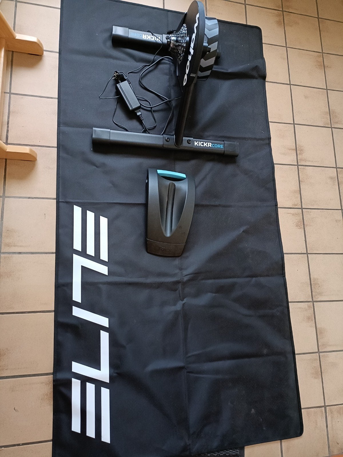 Wahoo Kickr core 2 fietstrainer, Sport en Fitness, Wielrennen, Ophalen, Zo goed als nieuw