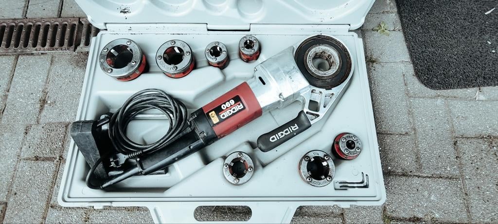 Filière électrique Ridgid 690, Enlèvement, Comme neuf
