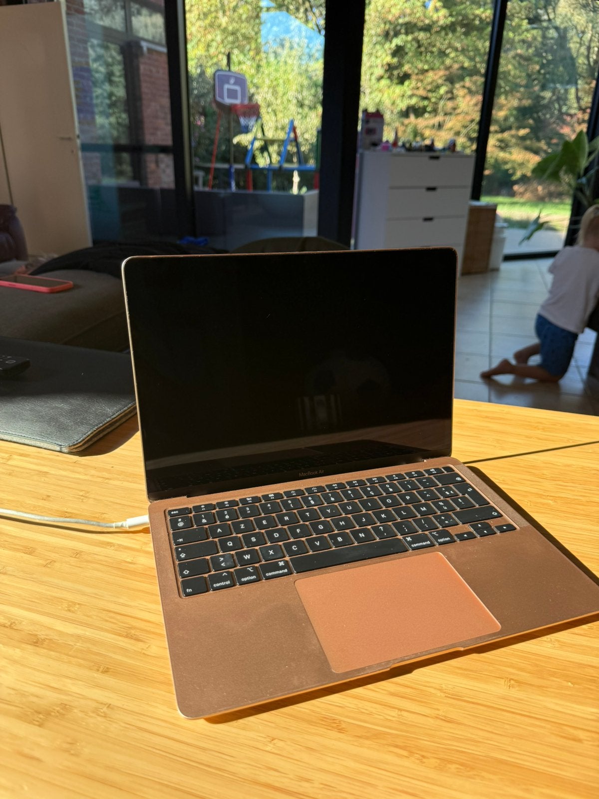Macbook Air 13” 2020 - 1,2ghz i7 8Gb Ram 256gb ssd, Informatique & Logiciels, Enlèvement, Comme neuf, MacBook