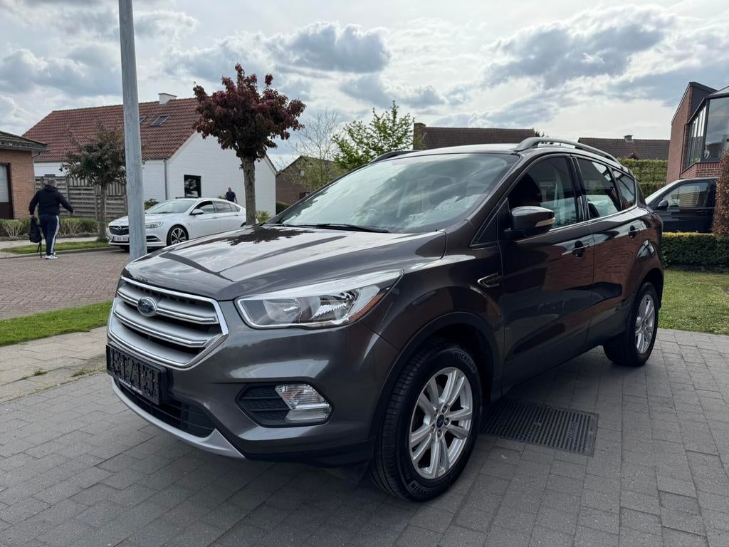 Ford Kuga 1.5 benzine, Auto's, Voorwielaandrijving, Testrit aan huis, Stof, 1498 cc