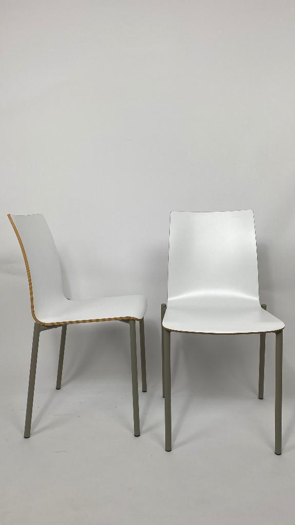 Set van 6 showroom stoelen, Huis en Inrichting, Stoelen, Zo goed als nieuw, Vijf, Zes of meer stoelen, Hout, Wit, Ophalen
