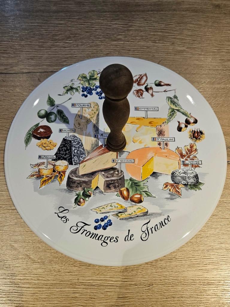 Kaasschotel met 6 bordjes - Revol, Huis en Inrichting, Keuken | Servies, Ophalen, Zo goed als nieuw, Porselein, Bord(en)