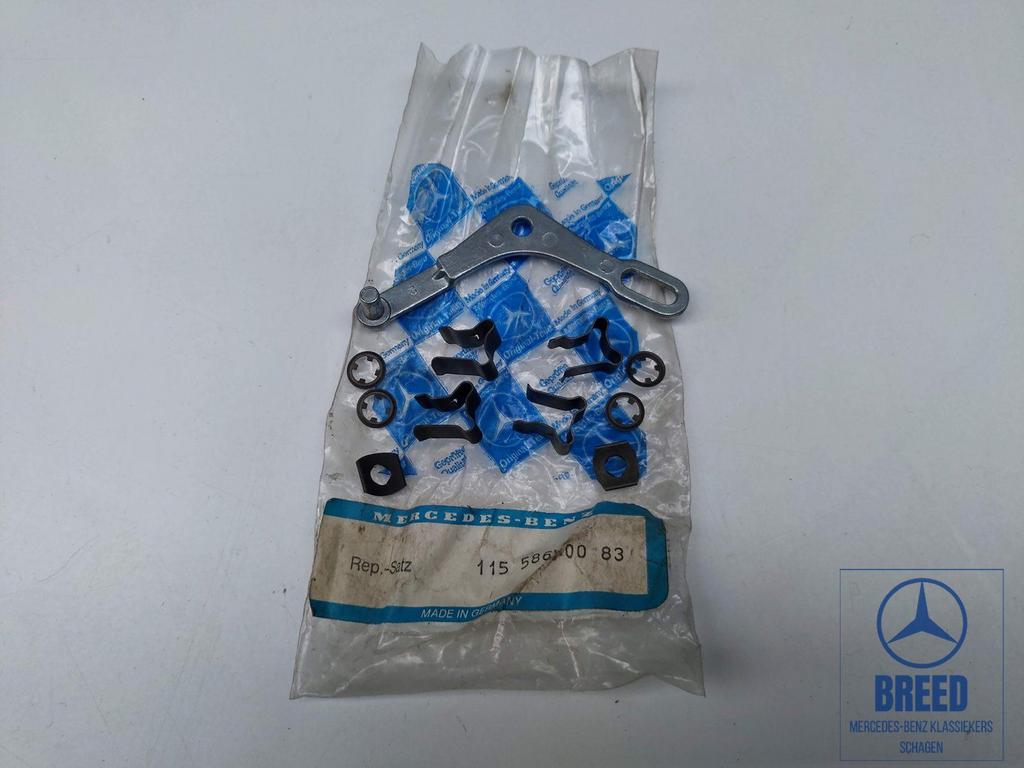 NOS reparatieset kachelbediening links Mercedes W114 W115, Neuf, -, -, Enlèvement ou Envoi