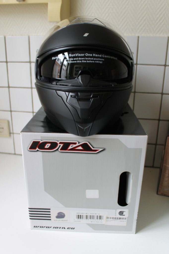 Casque Moto Iota Noir XL neuf, Motoren, Kleding | Motorhelmen, Heren, XL, Integraalhelm, Ophalen
