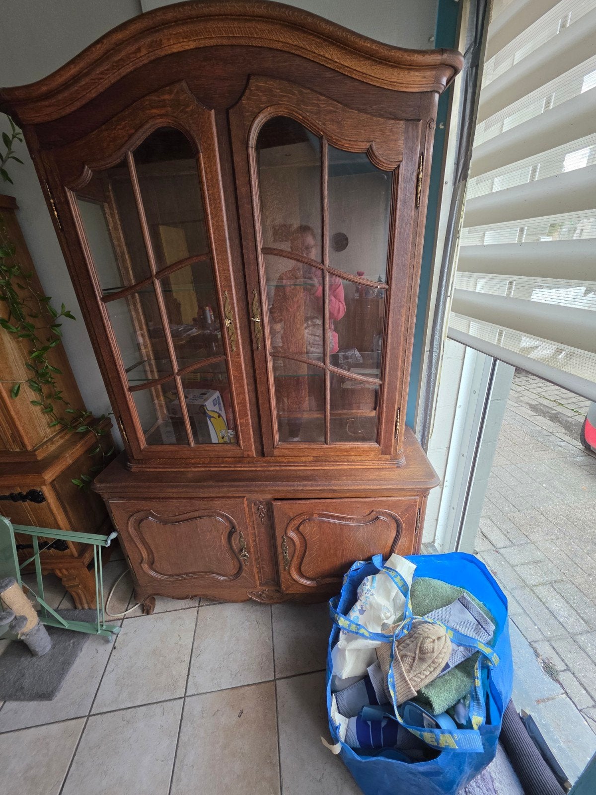 vitrine, Ophalen