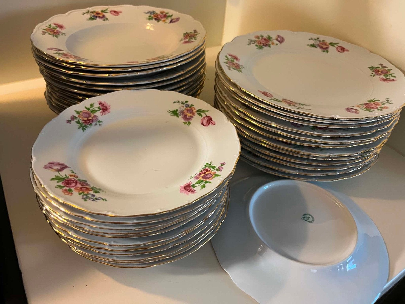 Eetservies 12 personen, Ophalen