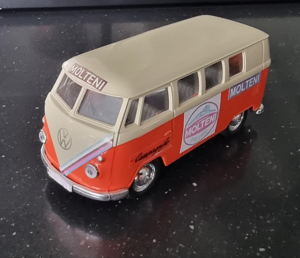 Vw bus molteni, Hobby en Vrije tijd, Ophalen