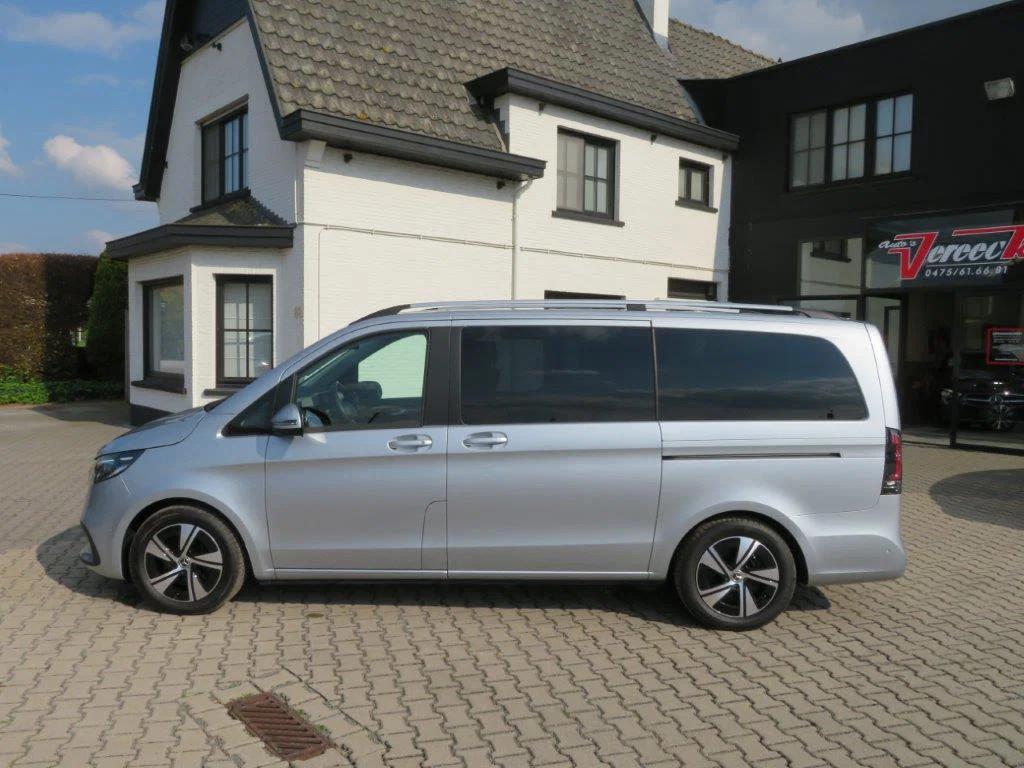 Mercedes-Benz V-Class 220 d 7 met Trekhaak 2.500kg sleep, Auto's, Automaat, Stof, Gebruikt, Zwart
