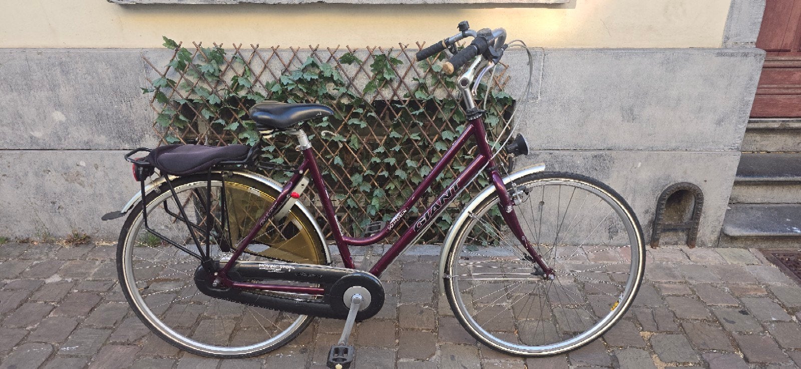 Giant 28" stads- en wandelfiets in perfecte staat, als nieuw, Fietsen en Brommers, Fietsen | Dames | Sportfietsen en Toerfietsen