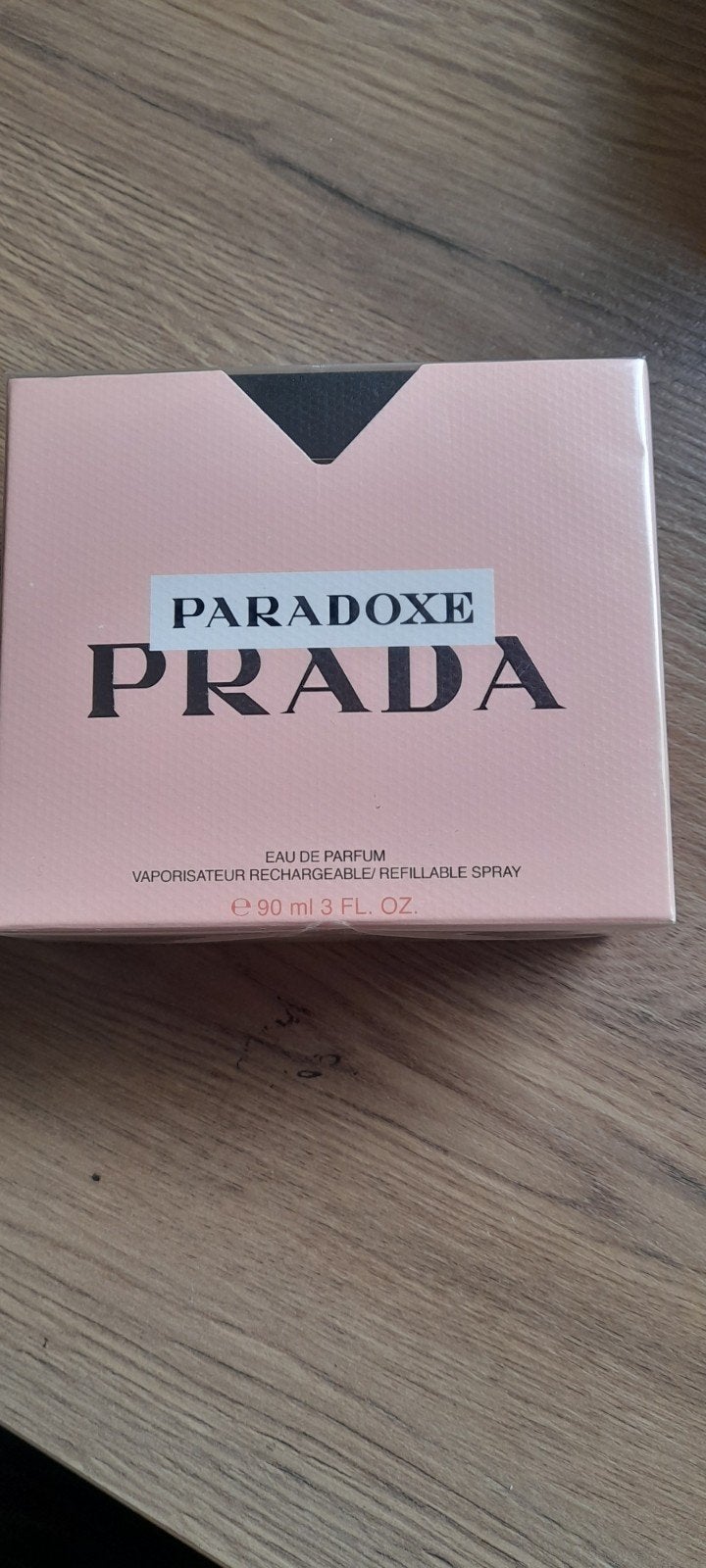 Parfum PRADA pour femme, Bijoux, Sacs & Beauté, Enlèvement