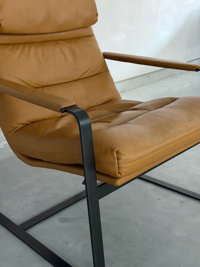 Leolux Indra fauteuil – Leder Ceras Brandy – Nieuwstaat, Huis en Inrichting, Pode Jori Vitra Cassina Flexform, 75 tot 100 cm, Zo goed als nieuw