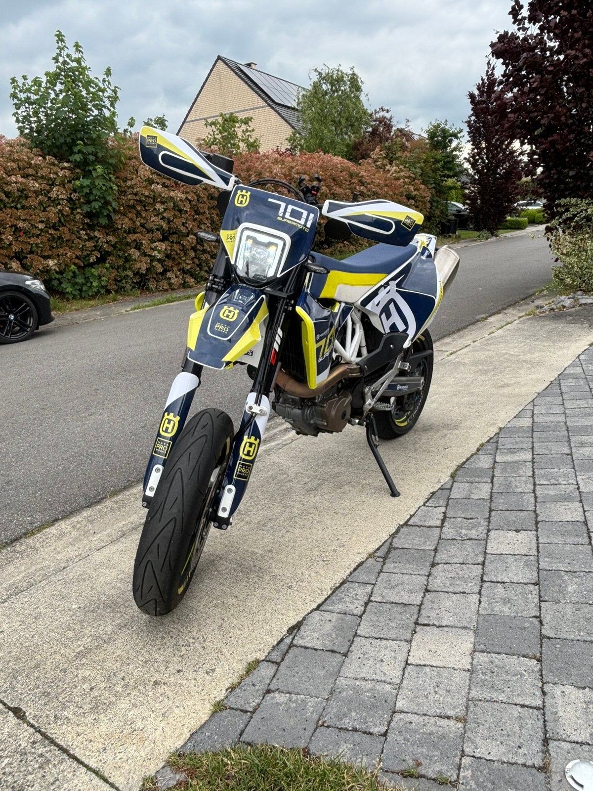 Husqvarna 701 A2 (35kw), Occasion, Particulier, Minimaal motorrijbewijs A2, Handgeschakeld