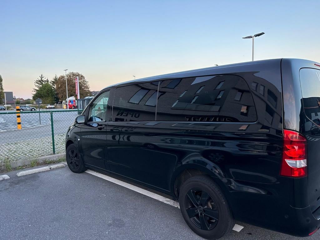 Mercedes vito automaat 116cdi 2200cc 9zit, Auto's, Automaat, 4 deurs, 4 cilinders, Zwart