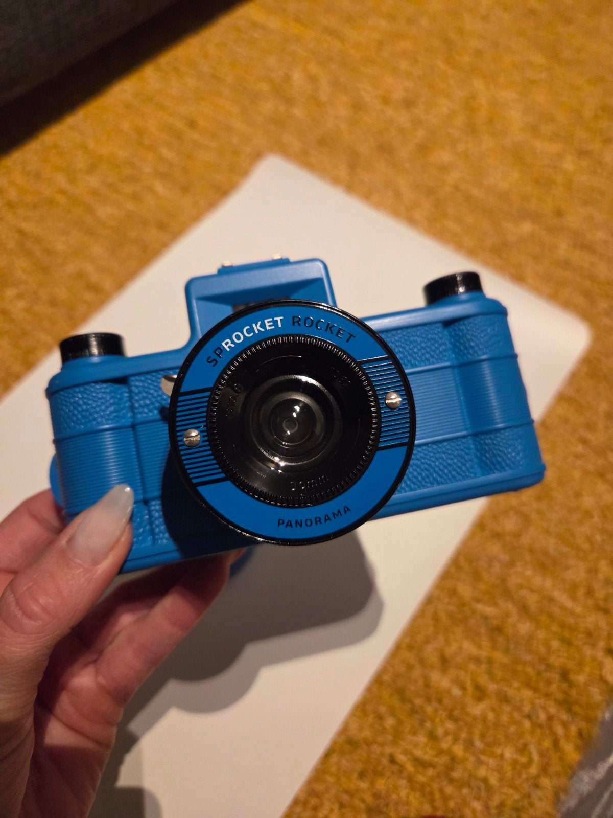 Lomography Sprocket Rocket – analoge camera

Lomography Spro, Audio, Tv en Foto, Ophalen of Verzenden, Zo goed als nieuw, Compact
