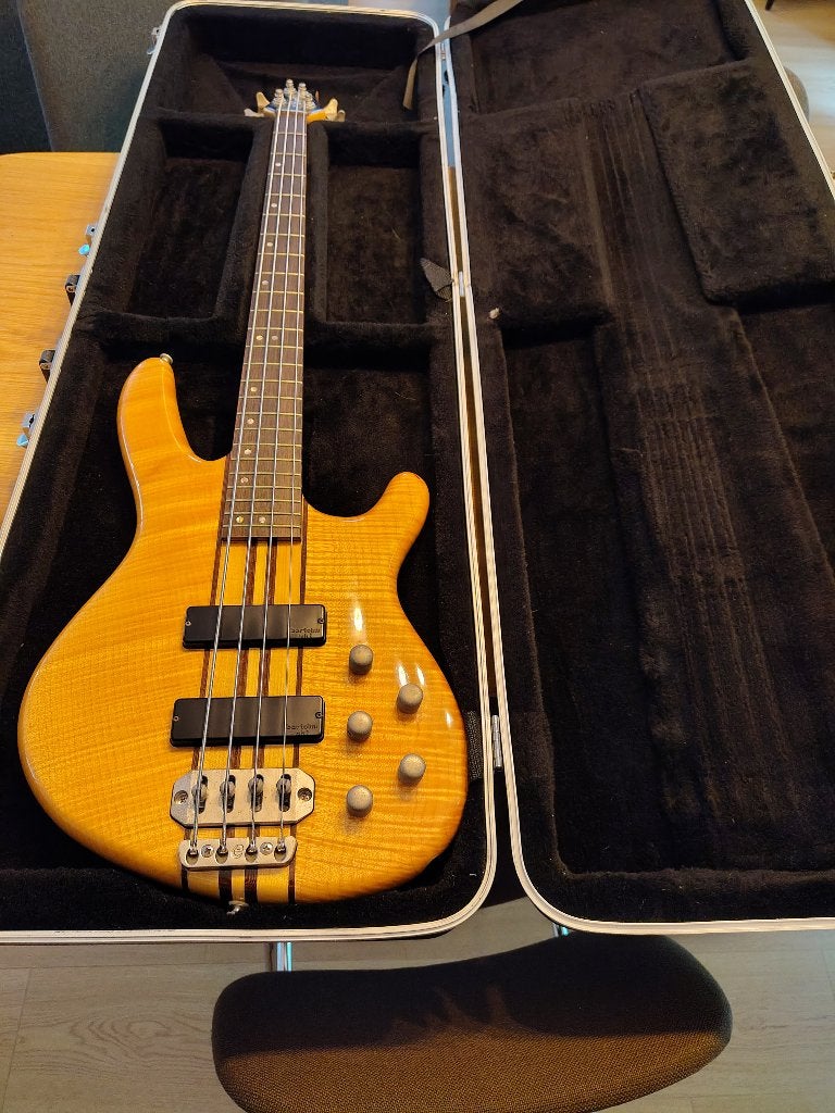 Basse électrique Cort, Musique & Instruments, Enlèvement, Comme neuf, Électrique