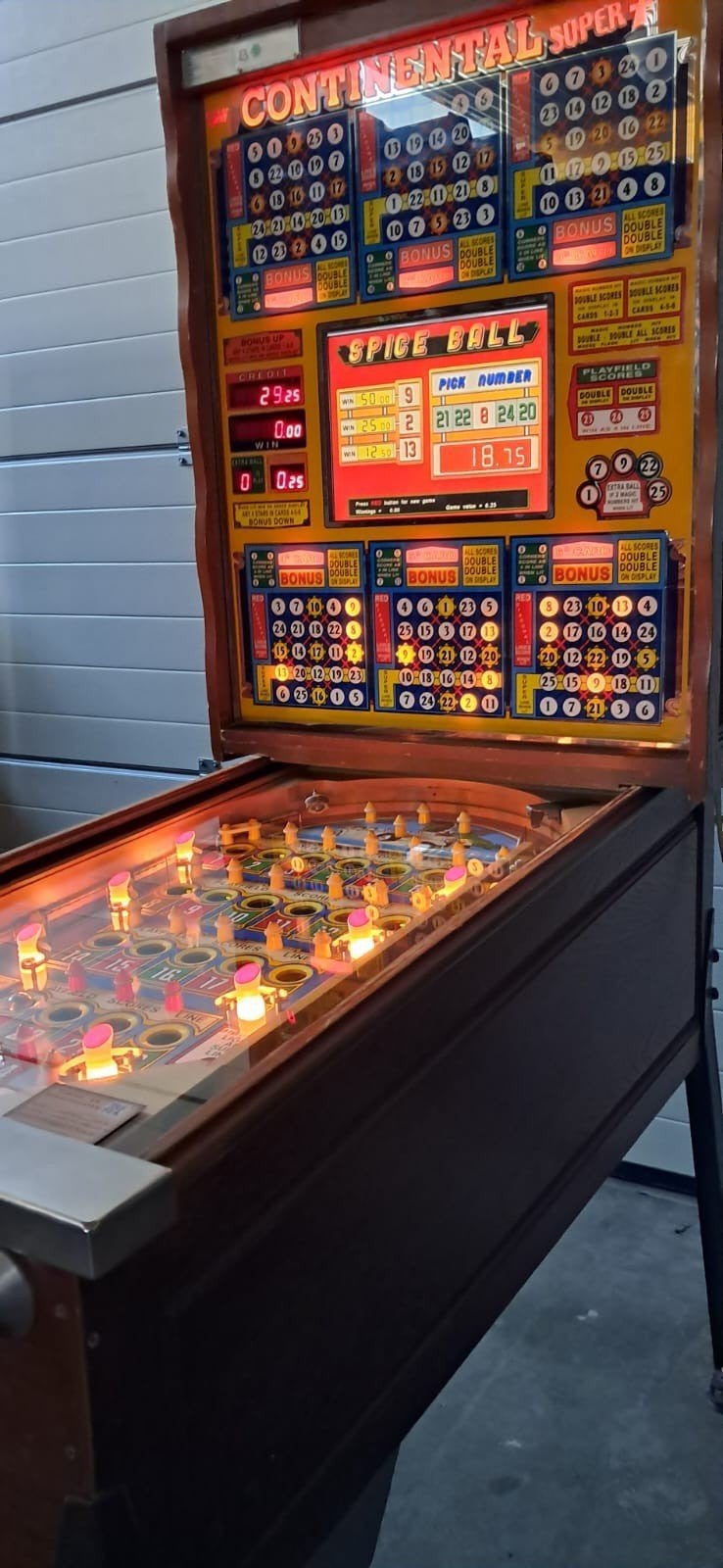 Bingokasten 4 stuks samen €1100, Enlèvement