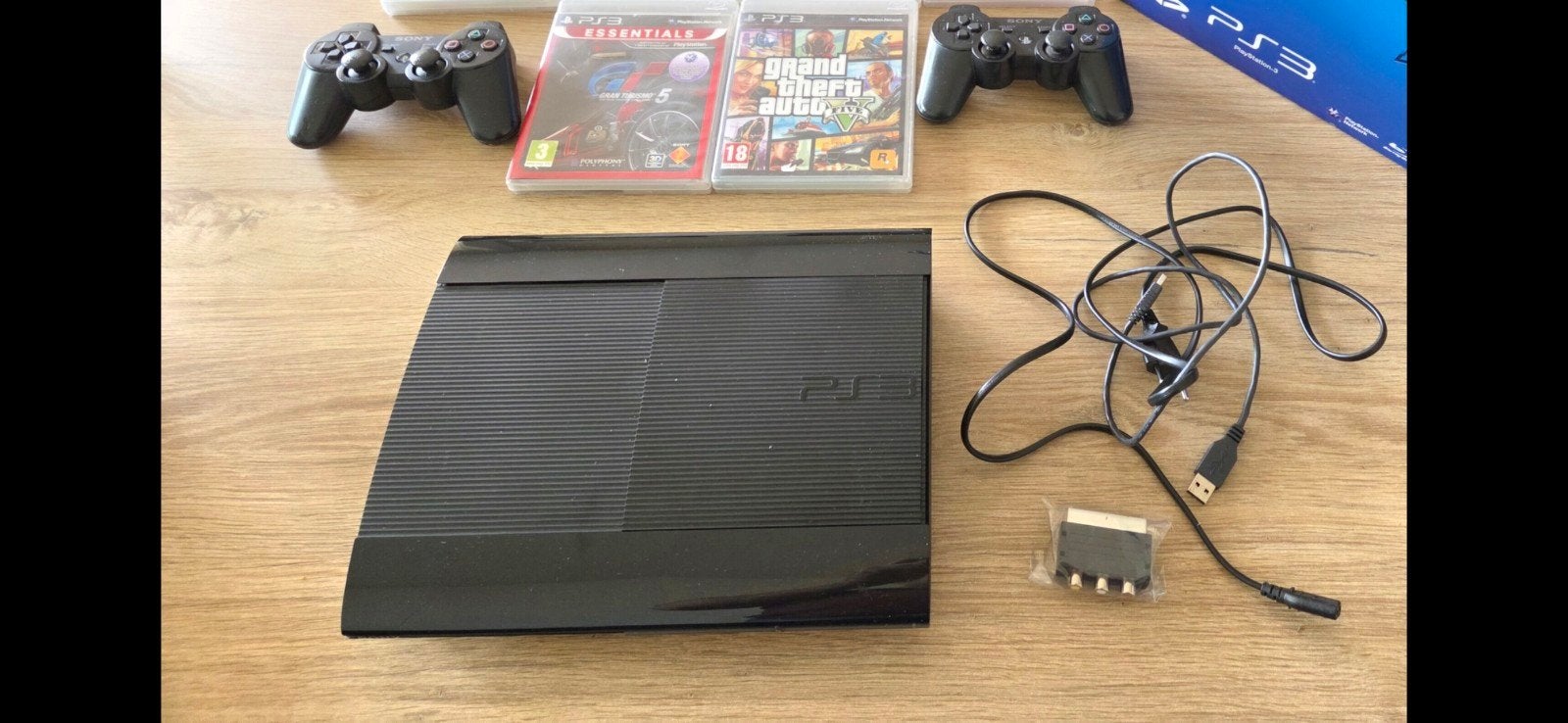 Playstation 3 500GB, 2 controllers, 4 spellen, Games en Spelcomputers, Ophalen of Verzenden, 500 GB