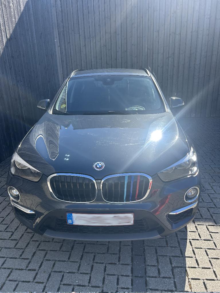 Te koop top occasie Bmw X1 sdrive (f48) 16D Bj sep 2017, Auto's, BMW, 4 zetels, Euro 6, Overige kleuren, Leder en Stof