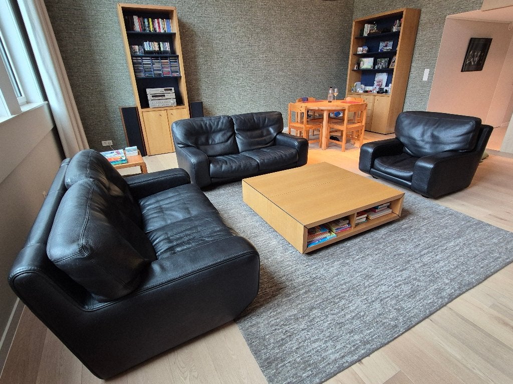 Modern salon in zwart buffelleer., Ophalen, Gebruikt, Leer, Modern en strak
