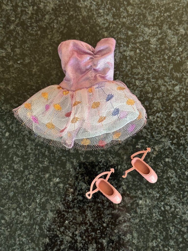 Barbie Ballerina outfit ( vintage ), Ophalen of Verzenden, Gebruikt, Kleertjes