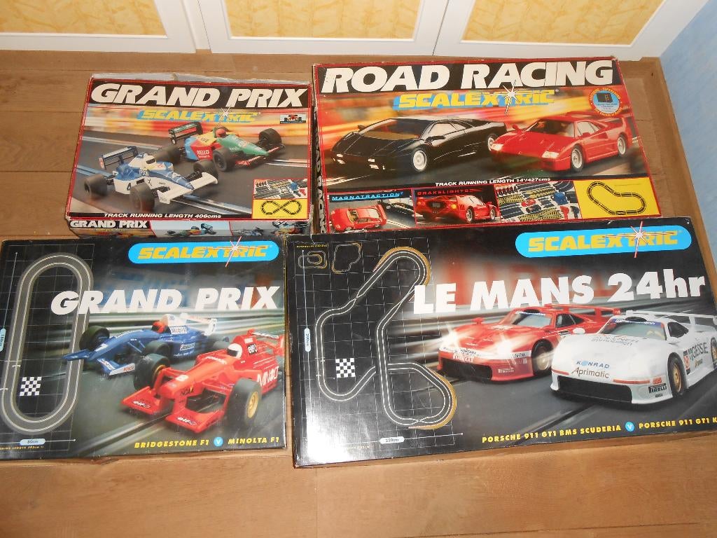 Scalectric Sport Racebaan - 4 dozen, Zelf te bouwen, Elektrisch, Ophalen, Overige merken