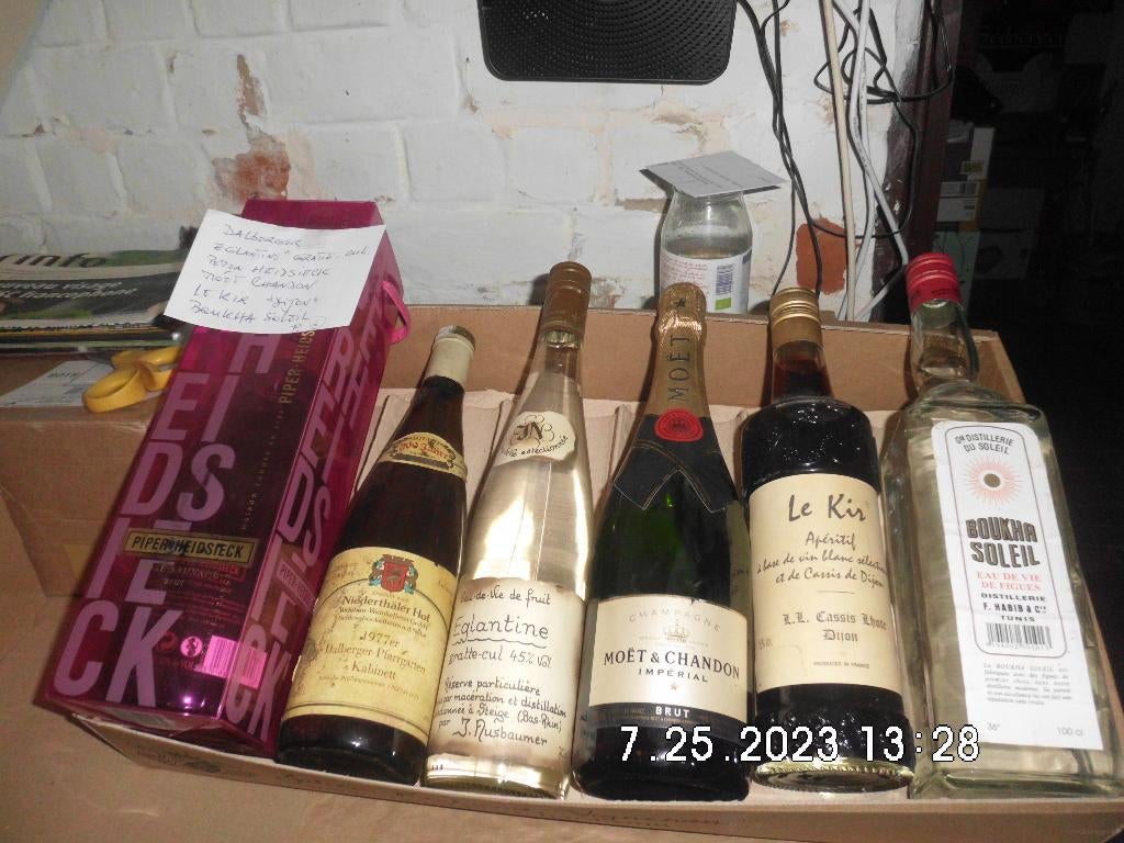 Vieux millésimes & Crus Classés (Bordeaux, Bourgogne, Rhône), Collections, Vins, Neuf, Autres types, France, Pleine, Enlèvement
