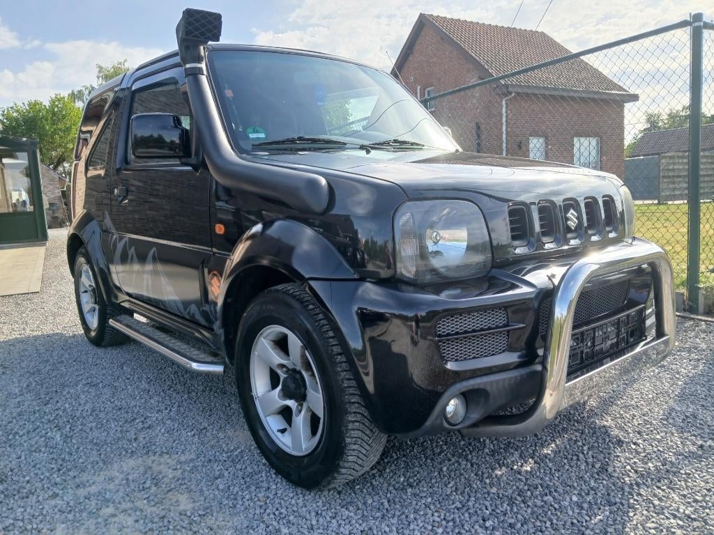 suzuki jimny hardtop/softop !!1300cc benzine!! bj 2008, Auto's, 4 zetels, Zwart, Cabriolet, Zwart