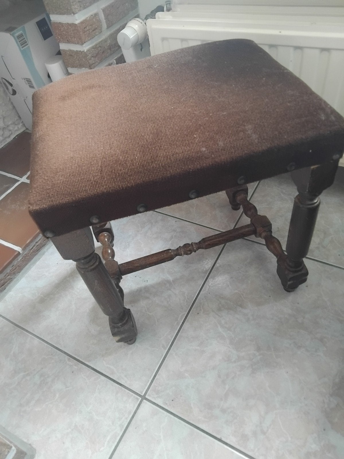 Voetbankje met  bekleding