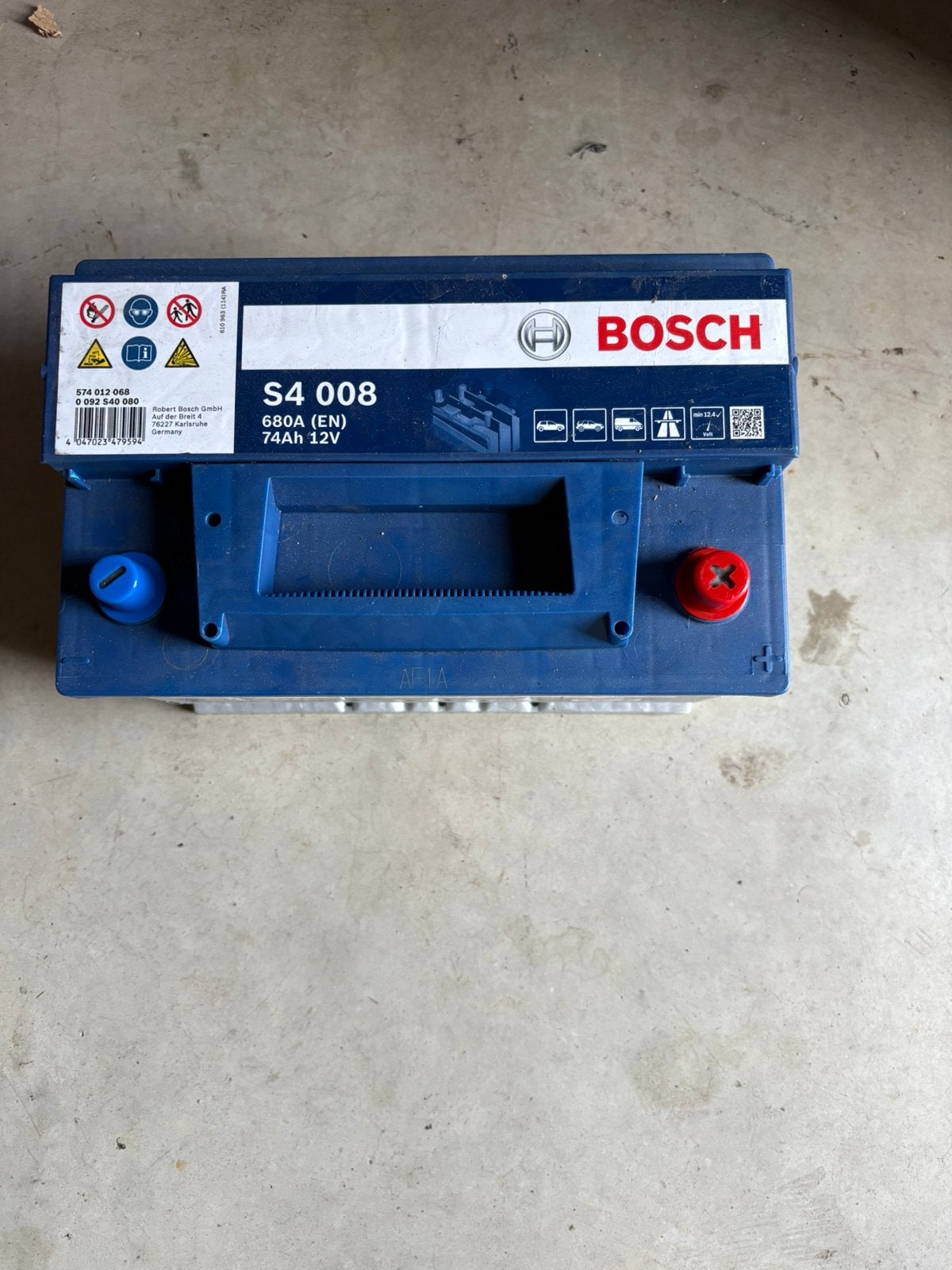 Batterie de voiture Bosch 74 Ah et 680A presque neuve, Autos : Pièces & Accessoires, Enlèvement, Utilisé