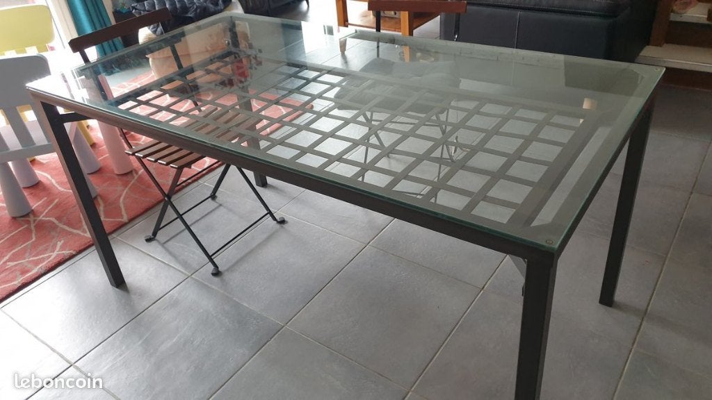 table en verre de la salle à manger ikea, 100 à 150 cm, Quatre personnes, Verre, Enlèvement