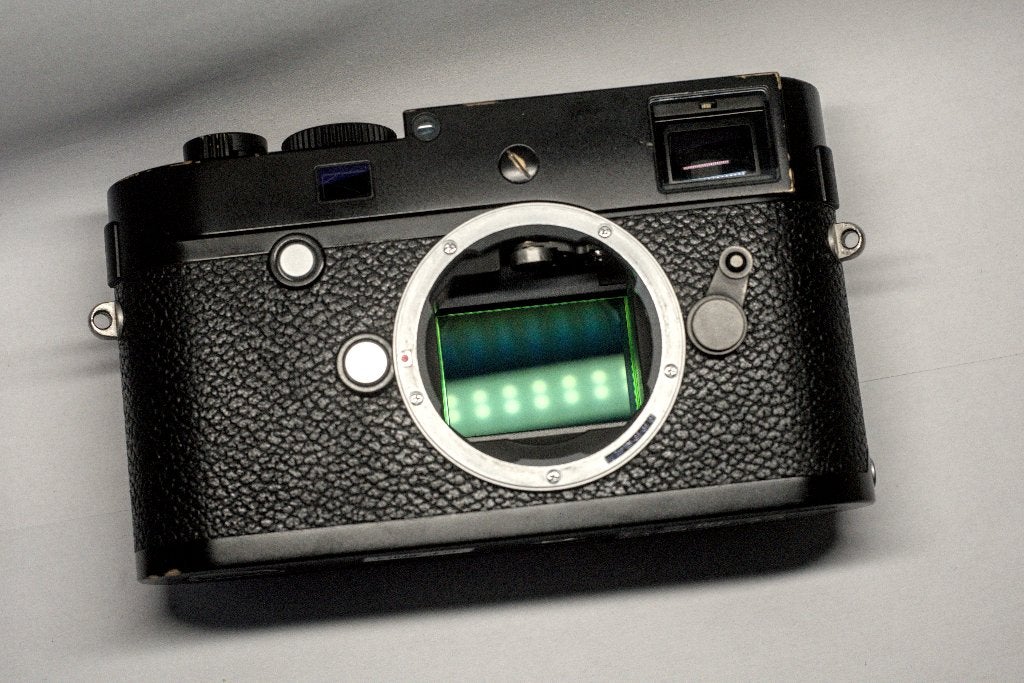 Leica MP 240, TV, Hi-fi & Vidéo, Appareils photo numériques, Reconditionné, Appareil photo hybride, Leica, Sans zoom optique, Poignée