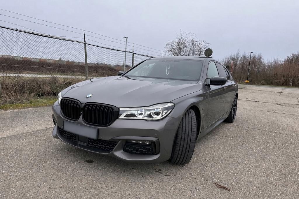 BMW 740e full option Plug-in hybride! 2018 129k km, Auto's, BMW, Automaat, 4 deurs, 7 Reeks, Leder