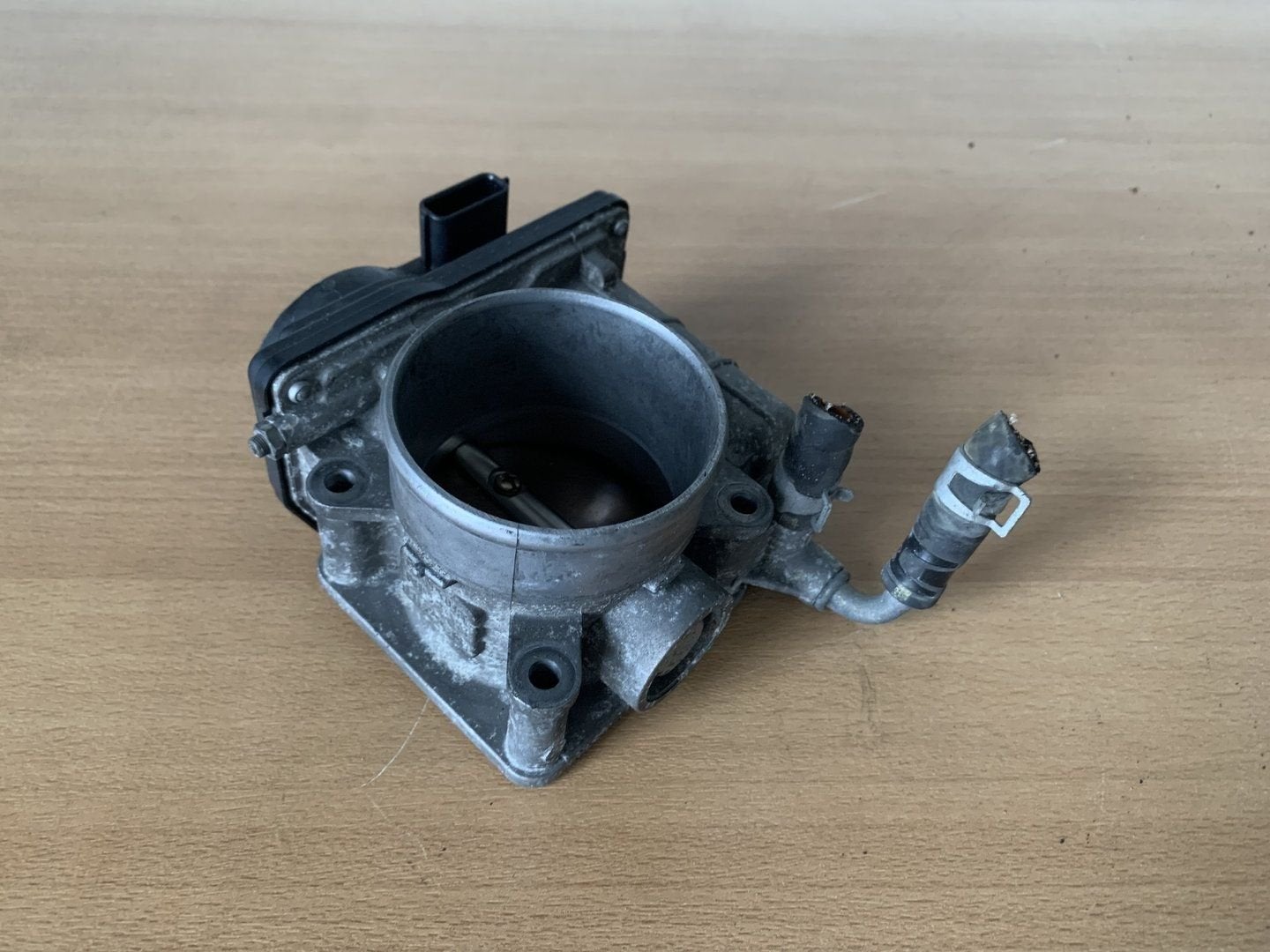 gasklephuis renault clio 3 2.0 16V sport 2006 tot 2014, Renault, -, Utilisé, -