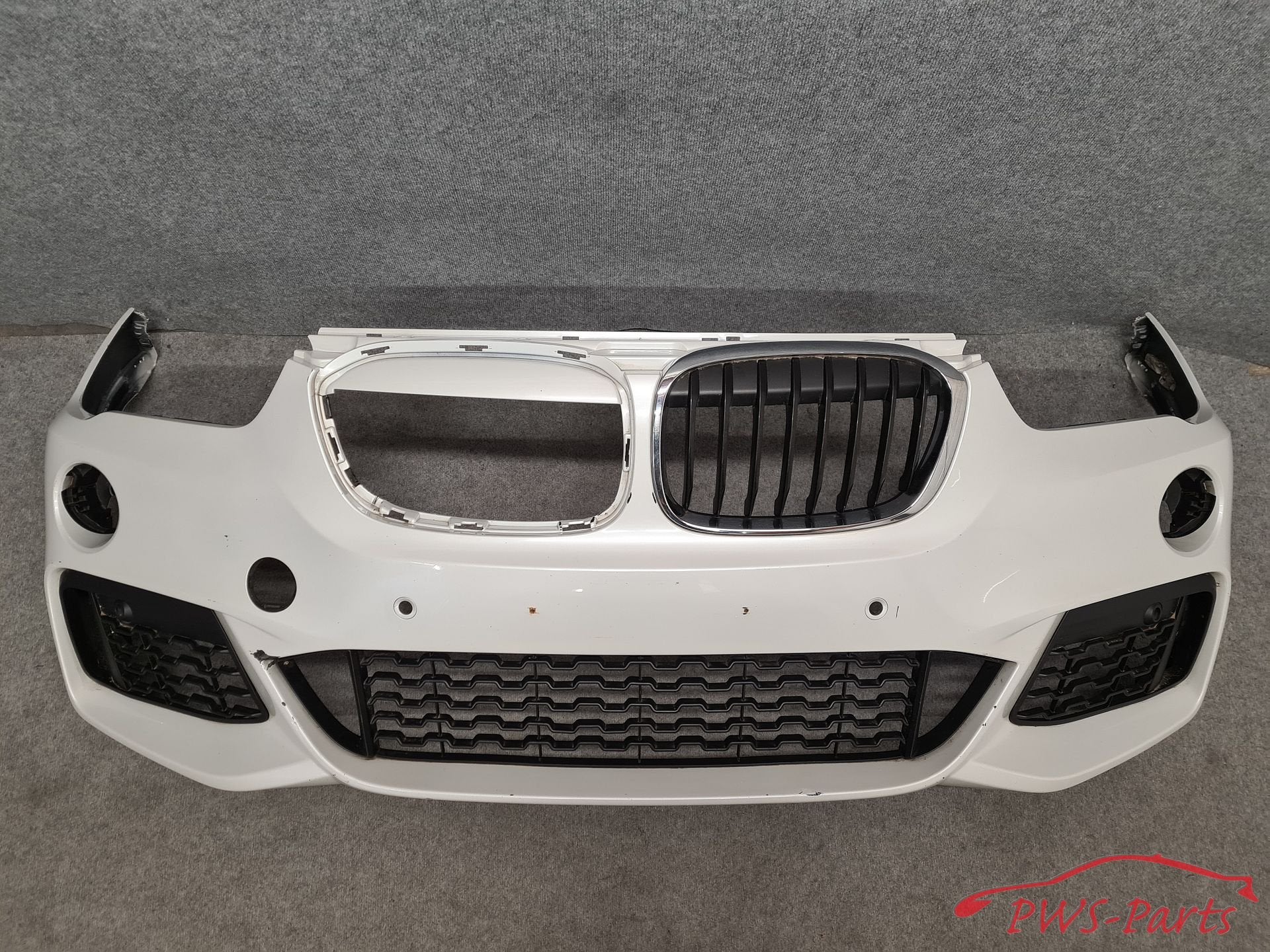 BMW X1 F48 M-PAKKET M VOORBUMPER GRILL ORIGINEEL, -, Utilisé, -, Avant