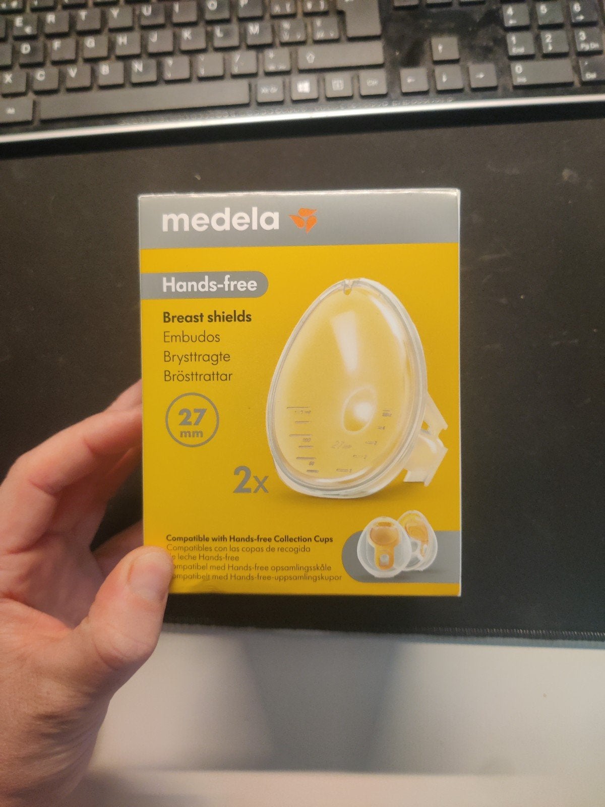 Medela hands-free breast shields 27mm, Kinderen en Baby's, Ophalen of Verzenden, Medela