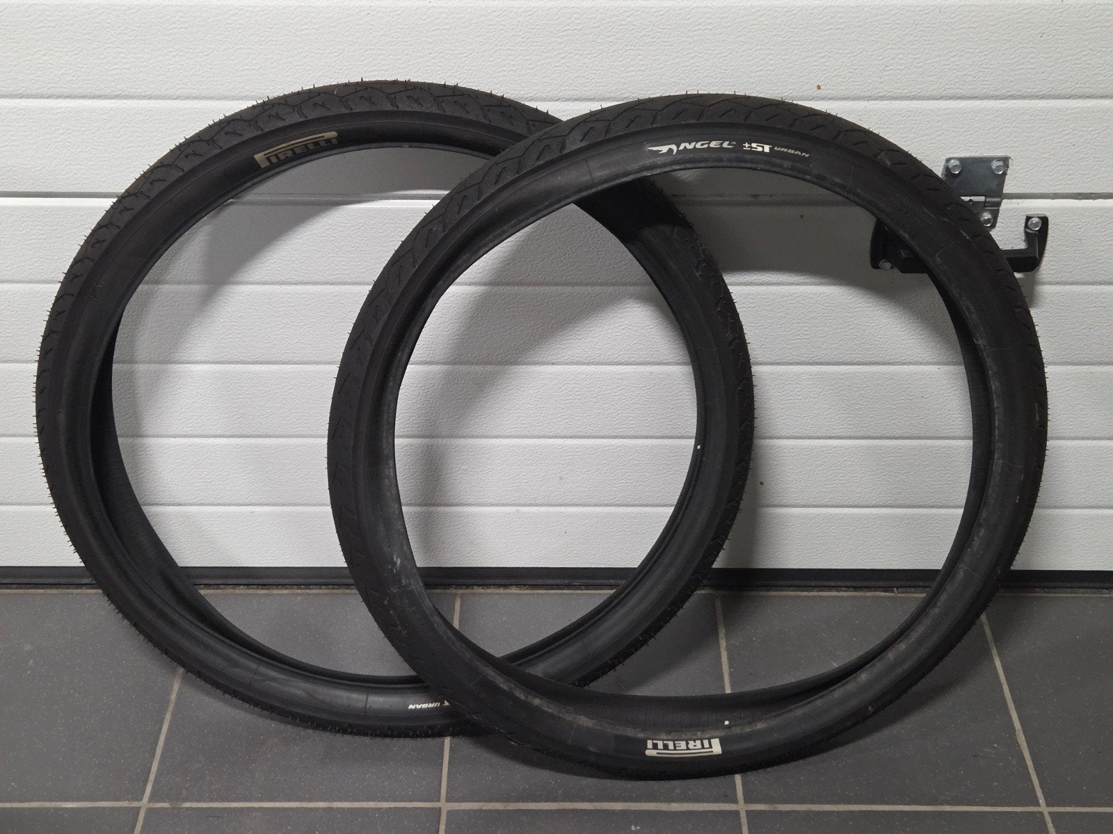 2x Pirelli Angel ST Urban (stromer), Vélos & Vélomoteurs, Neuf, Caoutchouc, Pneu, Enlèvement ou Envoi