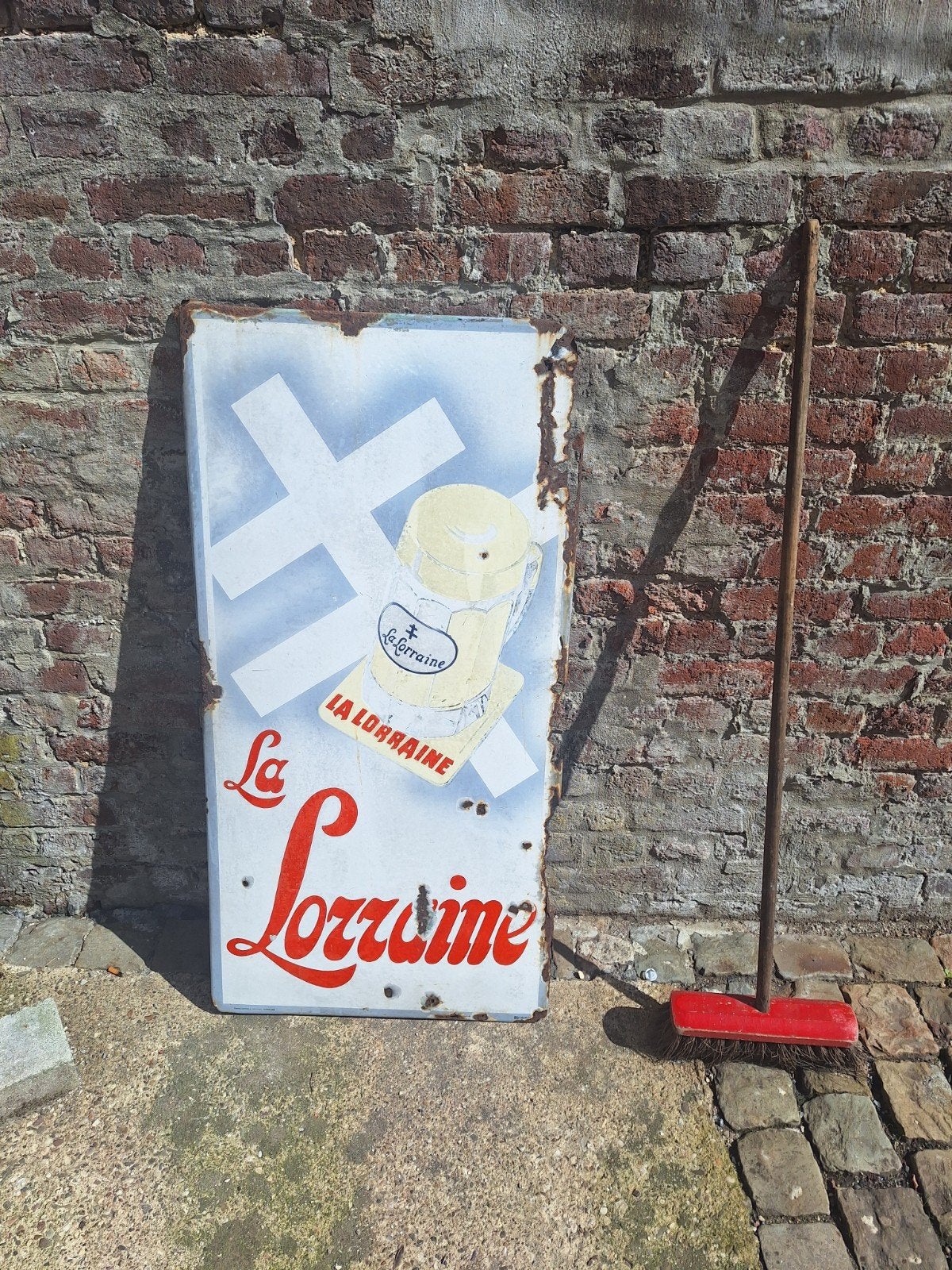 plaque émaillée 1939 bière la lorainne brasserie crahay, Collections, Enlèvement, Utilisé, Panneau publicitaire