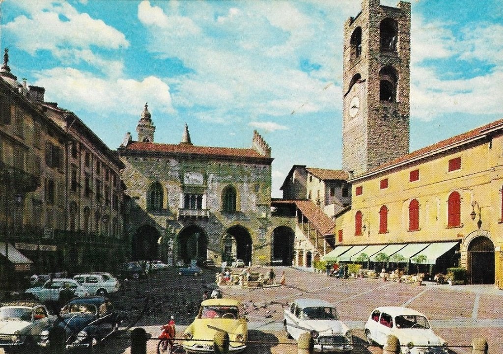 1980 - ITALIE - Bergame : Piazza Vecchia, Envoi, 1960 à 1980, Affranchie, Italie