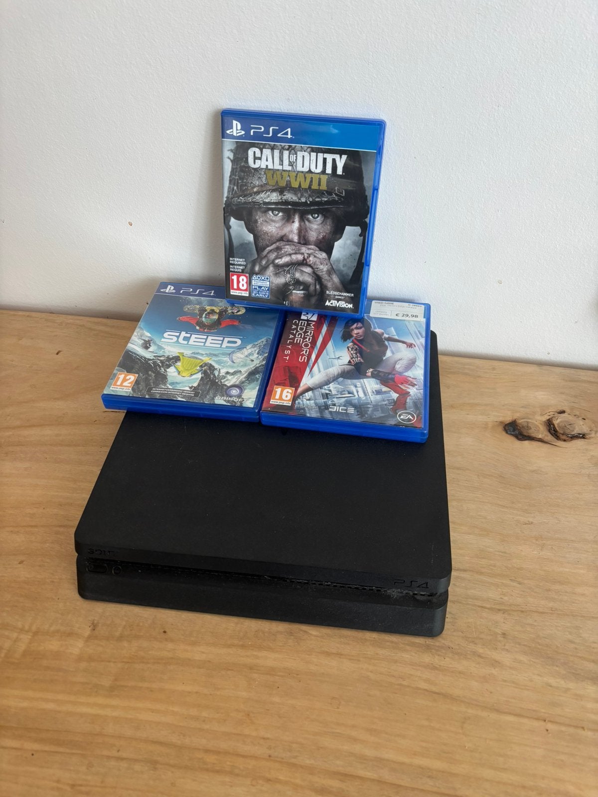 PS4 slim 1TB zonder controller met 3 spellen, Games en Spelcomputers, Ophalen, Zo goed als nieuw, Zonder controller, Slim