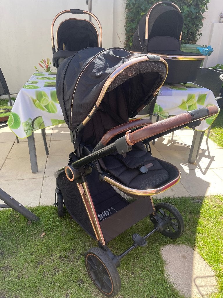 Complete 3-in-1 kinderwagens Merk Ding, Enfants & Bébés, Poussettes & Combinaisons, Enlèvement