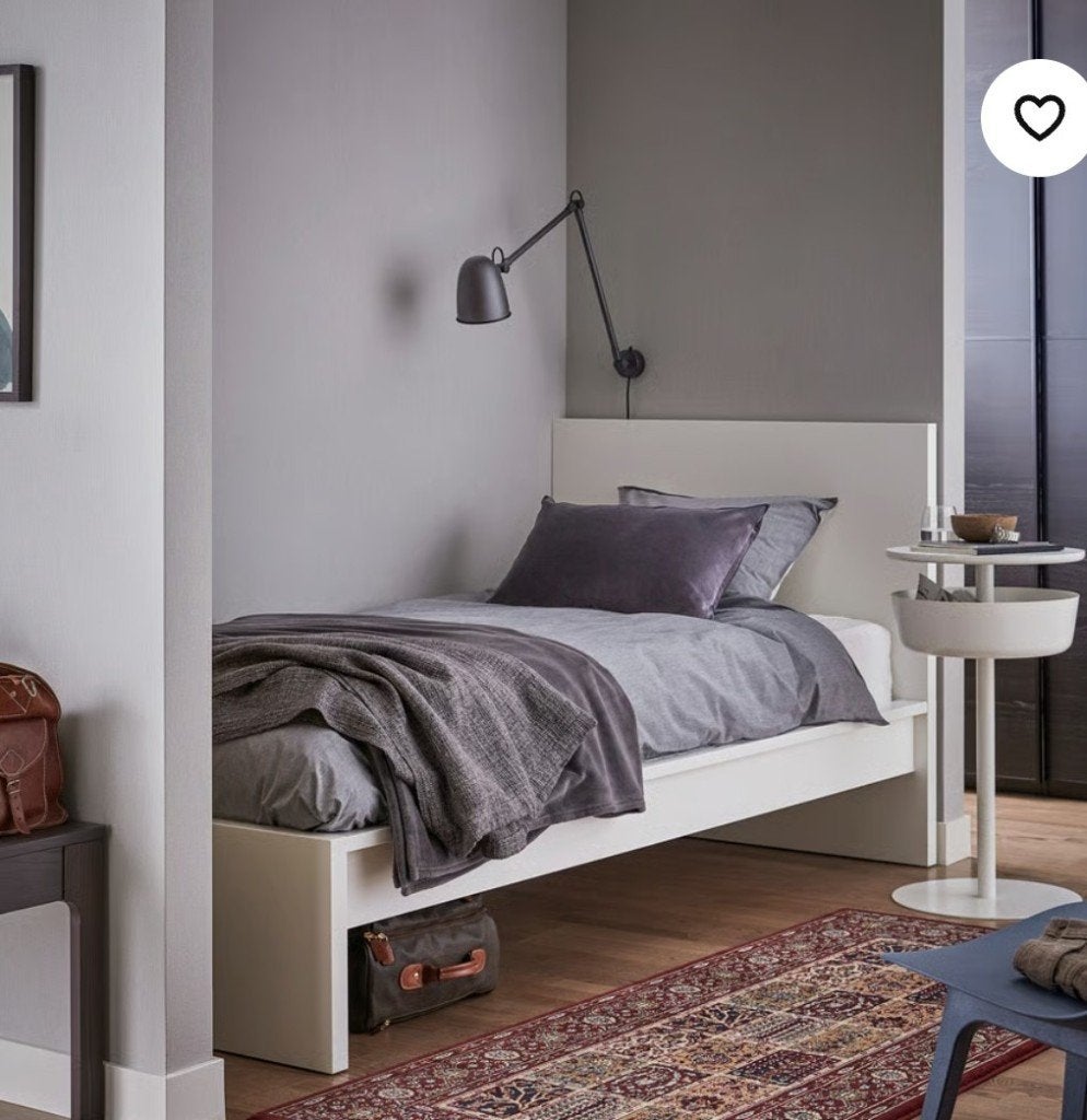Bed, Ophalen, 85 tot 100 cm, Zo goed als nieuw, Lattenbodem