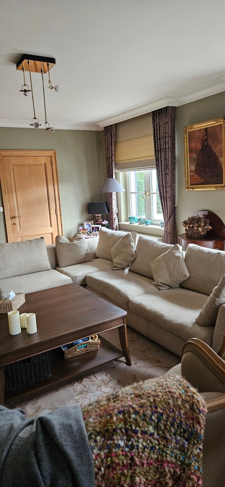 kleur beige, merk Jongform, zithoogte 45 cm., Ophalen, Zo goed als nieuw, Stof, Modern strak