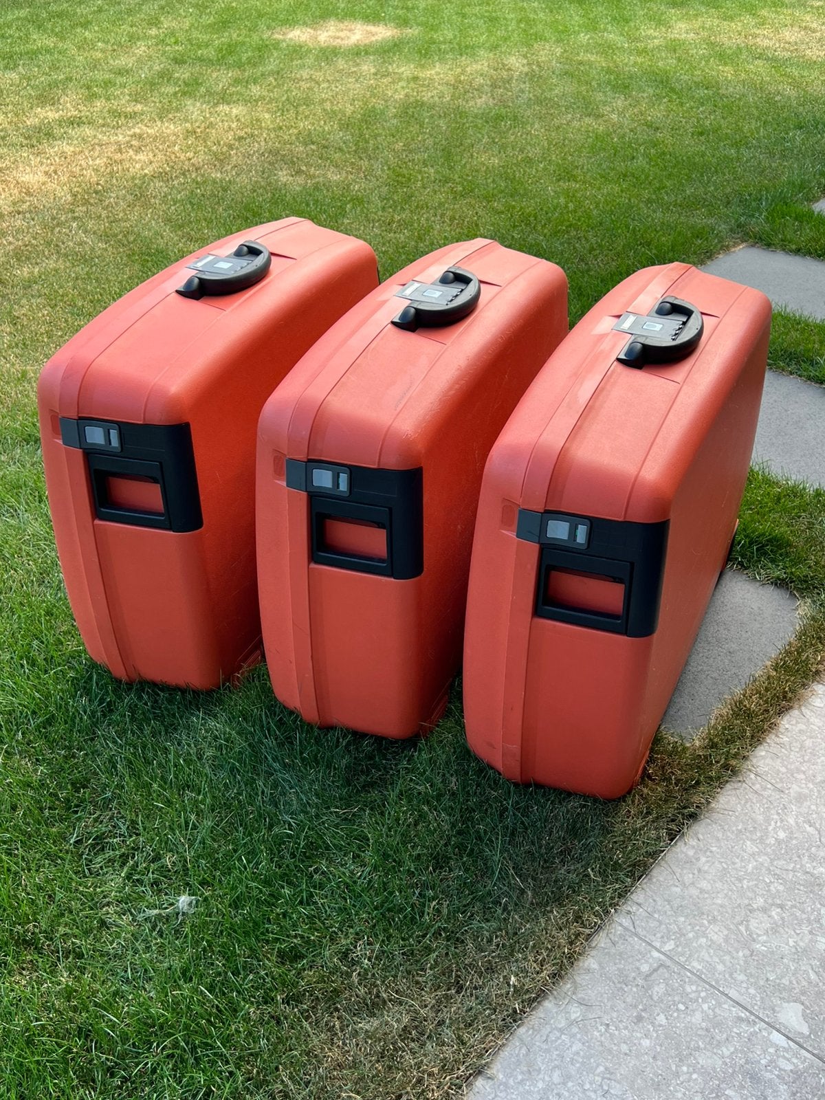 3 vintage terracotta kleur koffers van Delsey, Handtassen en Accessoires, Koffers, Gebruikt, Hard kunststof, Slot, Minder dan 35 cm