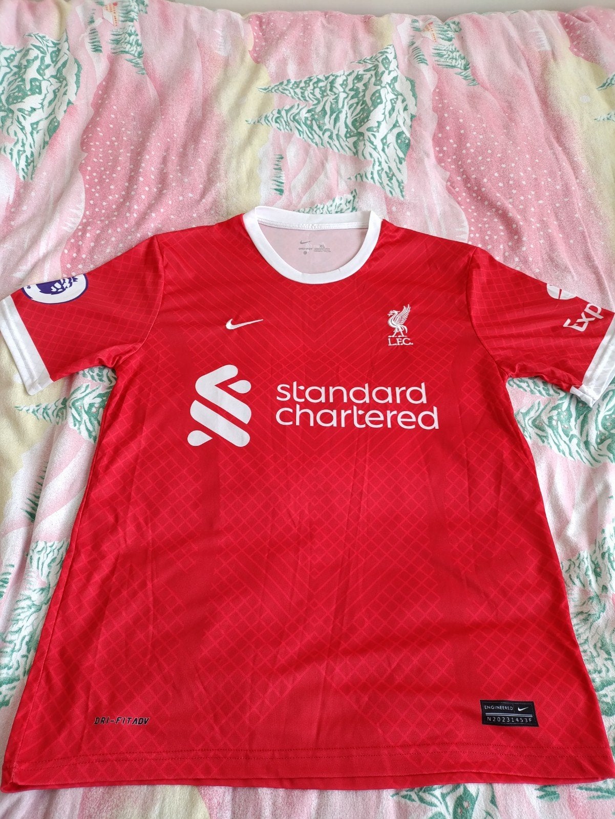 Liverpool voetbal trui nieuw, Taille M, Enlèvement, Neuf, Maillot