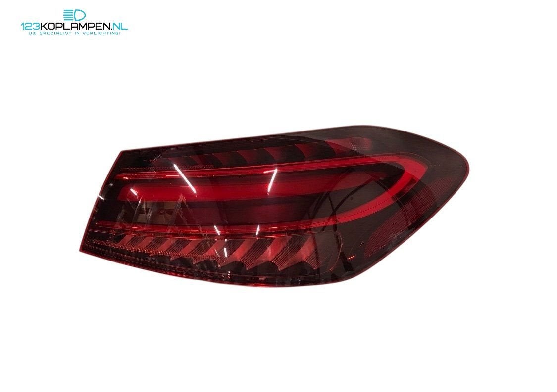 Audi A3 8Y Sportback Feux Arrière LED Feu Arrière, -, Origine de la pièce connue, Utilisé, -